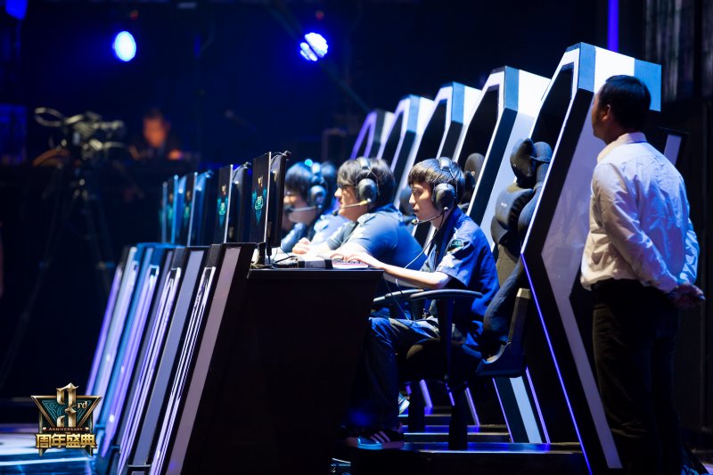 Tabe：我们还是先打好BO3晋级正赛，冠军距离我们还是很遥远